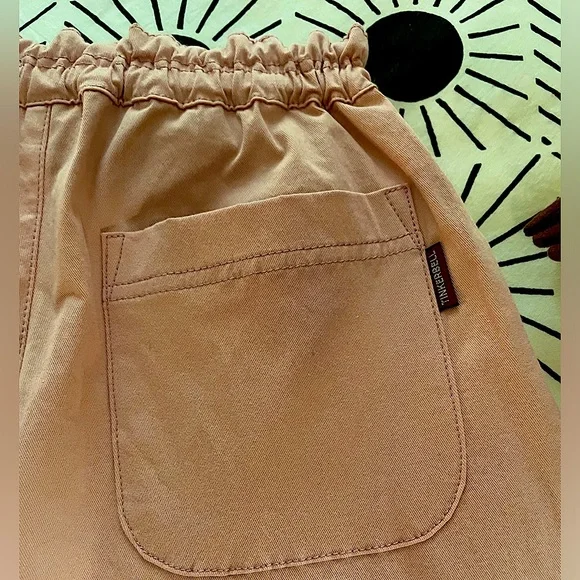 Cute Little Girl’s Peach Twill Paperbag Pants (Sz 5-6) - Picture 7 of 10